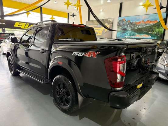 NISSAN-FRONTIER-2.3 16V TURBO DIESEL PRO4X CD 4X4 AUTOMÁTICO NISSAN-FRONTIER-2023