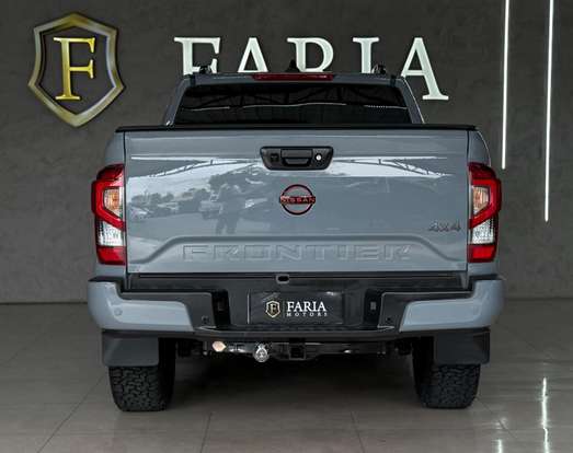 NISSAN-FRONTIER-2023