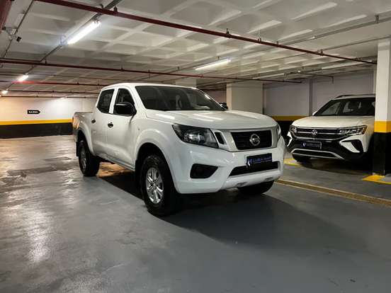 NISSAN-FRONTIER-2021