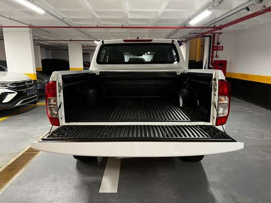 NISSAN-FRONTIER-2021
