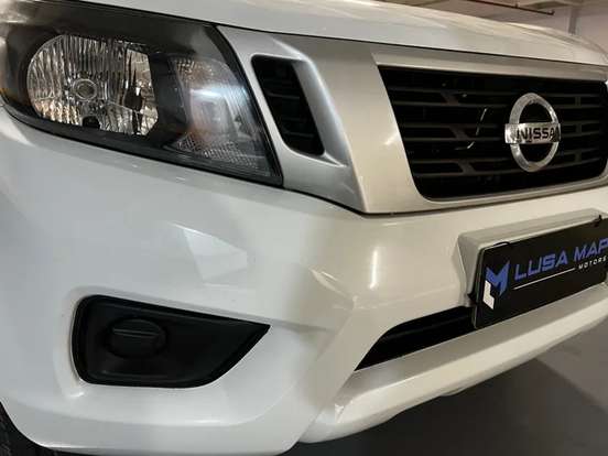 NISSAN-FRONTIER-2021