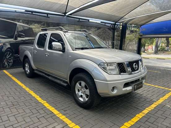 NISSAN-FRONTIER-2011