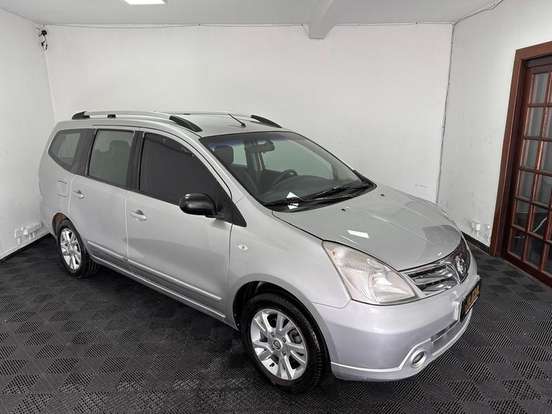 NISSAN-GRAND LIVINA-1.8 S 16V FLEX 4P MANUAL NISSAN-GRAND LIVINA-2012