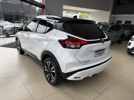 NISSAN-KICKS-1.6 16V FLEXSTART EXCLUSIVE XTRONIC NISSAN-KICKS-2023