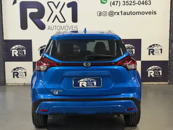 NISSAN-KICKS-2022