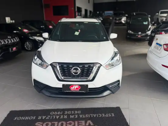 NISSAN-KICKS-2018