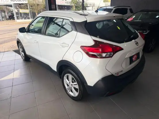 NISSAN-KICKS-1.6 16V FLEXSTART S 4P MANUAL NISSAN-KICKS-2018