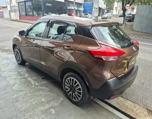 NISSAN-KICKS-2020