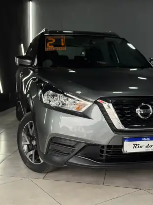 NISSAN-KICKS-2020