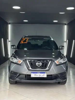 NISSAN-KICKS-2020