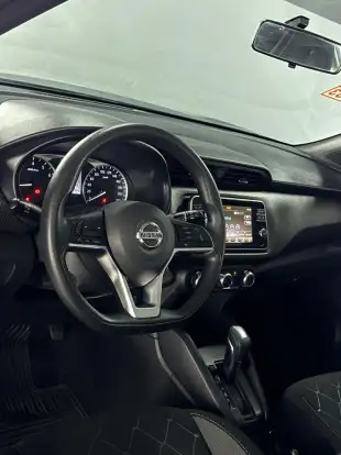 NISSAN-KICKS-2020