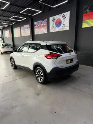 NISSAN-KICKS-2018