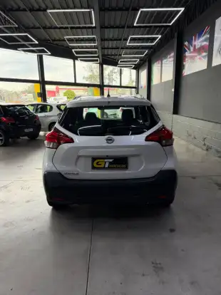 NISSAN-KICKS-2018