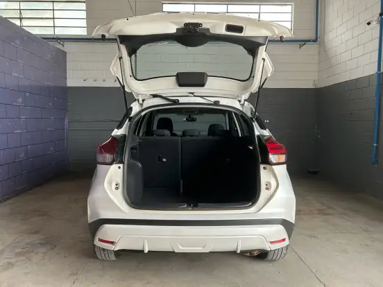 NISSAN-KICKS-2024