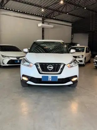 NISSAN-KICKS-2018