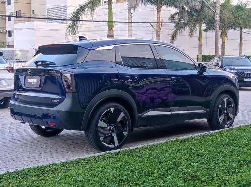 NISSAN-KICKS-2025