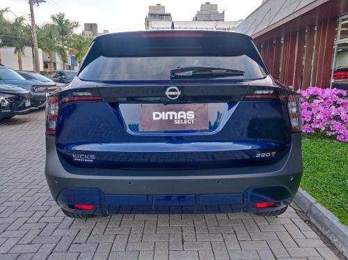 NISSAN-KICKS-2025