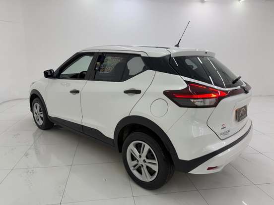 NISSAN-KICKS-2024