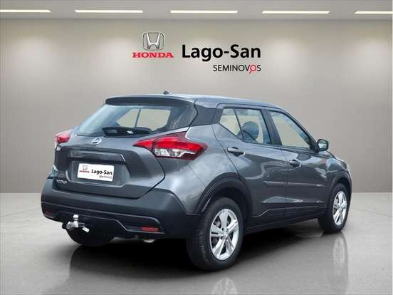 NISSAN-KICKS-2020