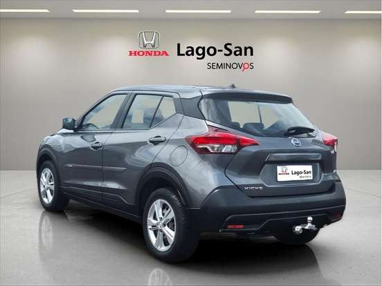 NISSAN-KICKS-2020