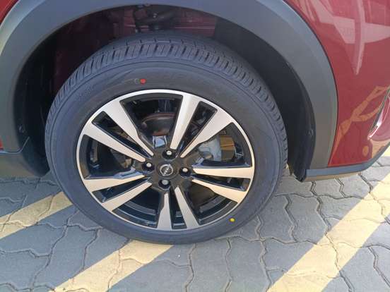 NISSAN-KICKS-2023