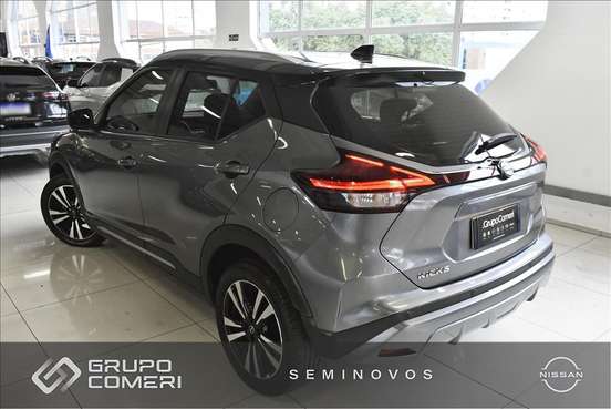 NISSAN-KICKS-2023