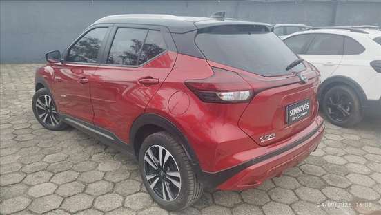 NISSAN-KICKS-2024