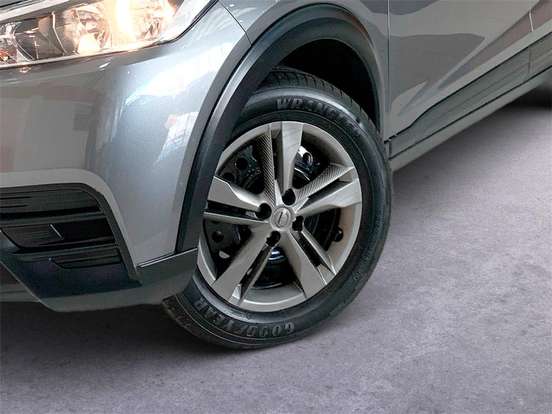 NISSAN-KICKS-2020
