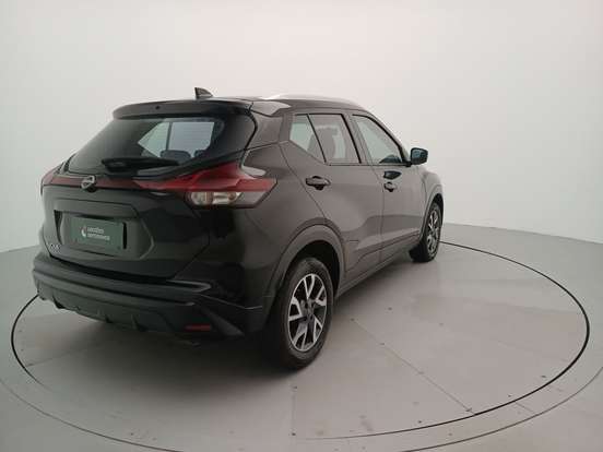 NISSAN-KICKS-2024