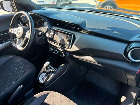 NISSAN-KICKS-2020