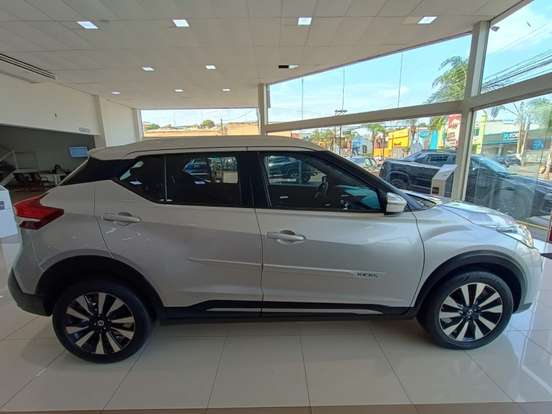 NISSAN-KICKS-1.6 16V FLEXSTART SV 4P XTRONIC NISSAN-KICKS-2020
