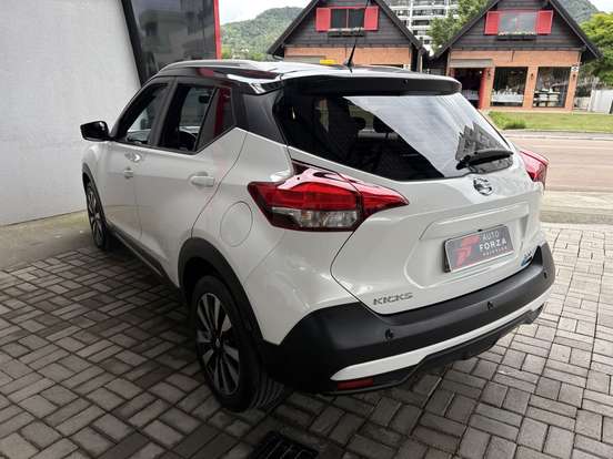 NISSAN-KICKS-1.6 16V FLEXSTART SV 4P XTRONIC NISSAN-KICKS-2017