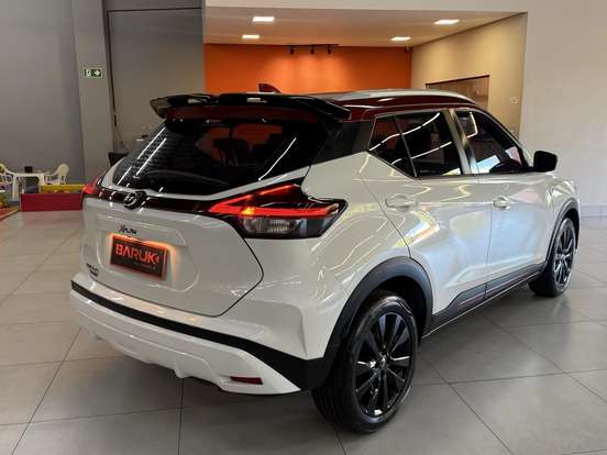 NISSAN-KICKS-2021