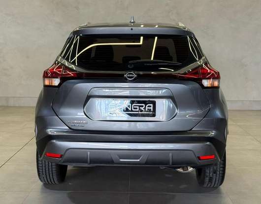 NISSAN-KICKS PLAY-2025