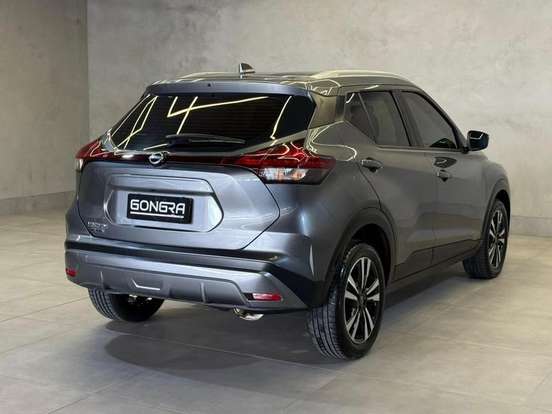 NISSAN-KICKS PLAY-2025