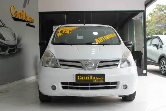 NISSAN-LIVINA-2012