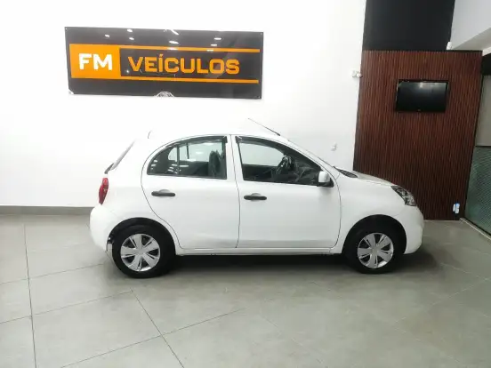 NISSAN-MARCH-2016