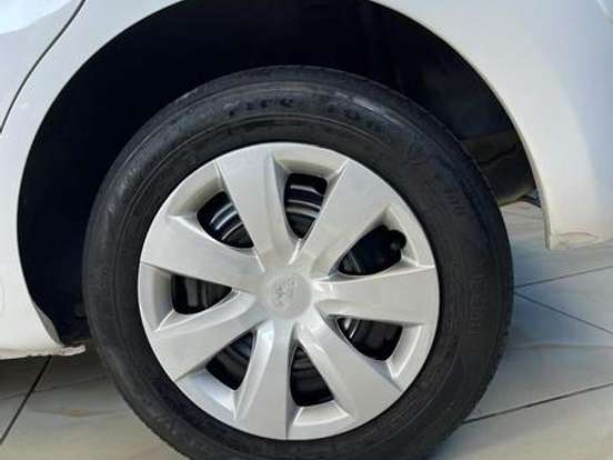NISSAN-MARCH-1.6 S 16V FLEX 4P MANUAL NISSAN-MARCH-2013