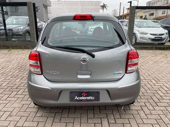 NISSAN-MARCH-2013