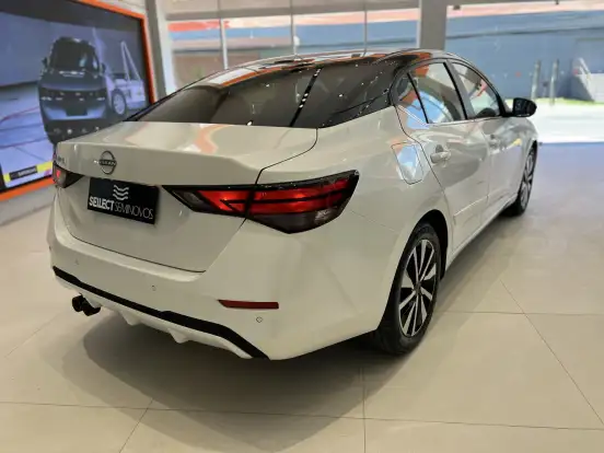NISSAN-SENTRA-2025