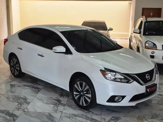 NISSAN-SENTRA-2016