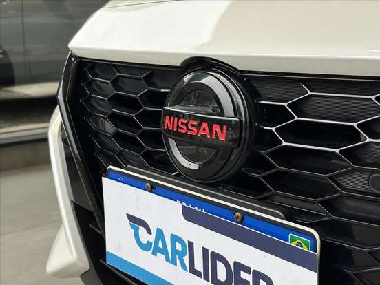 NISSAN-SENTRA-2023