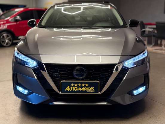 NISSAN-SENTRA-2023