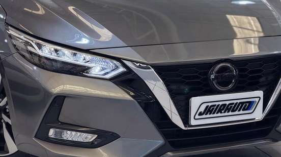 NISSAN-SENTRA-2023