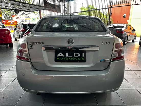 NISSAN-SENTRA-2.0 S 16V FLEX 4P AUTOMÁTICO NISSAN-SENTRA-2011