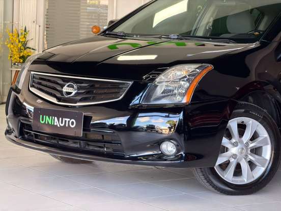 NISSAN-SENTRA-2012