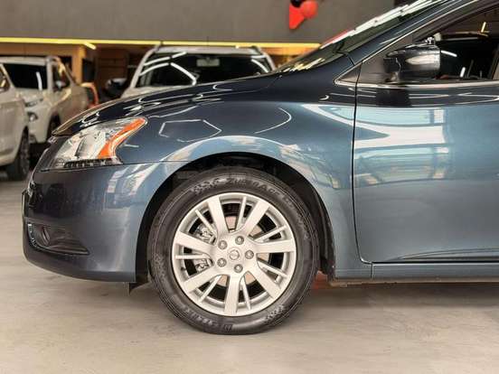 NISSAN-SENTRA-2.0 SL 16V FLEX 4P AUTOMÁTICO NISSAN-SENTRA-2015