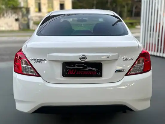 NISSAN-VERSA-1.6 16V FLEX SV 4P XTRONIC NISSAN-VERSA-2018