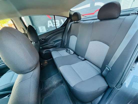 NISSAN-VERSA-2018