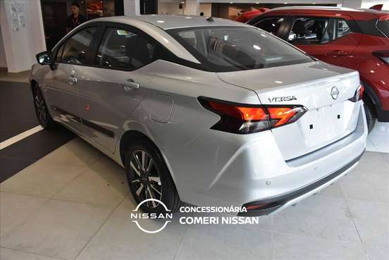NISSAN-VERSA-2026